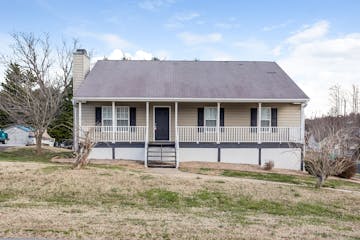 5955 Brittans Dr Belews Creek, NC 27009